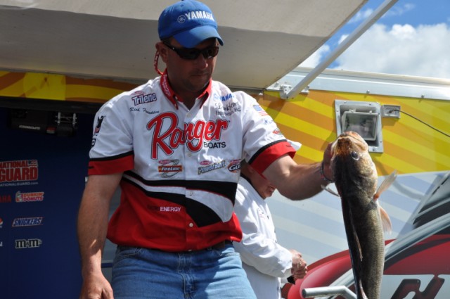 0536AC28-EC91-4C78-B65C-06C22BEF8C7F