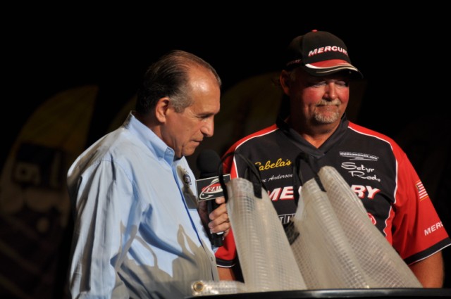 0536FB8B-E306-4133-8E47-7BFEE6BA5533