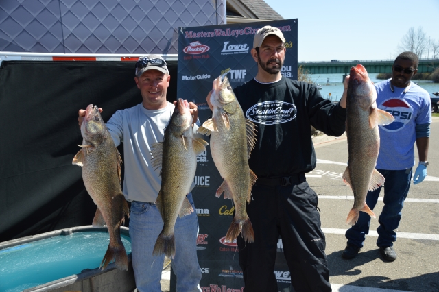 055E4016-1F4C-449F-8D8E-6189DD0E24A0