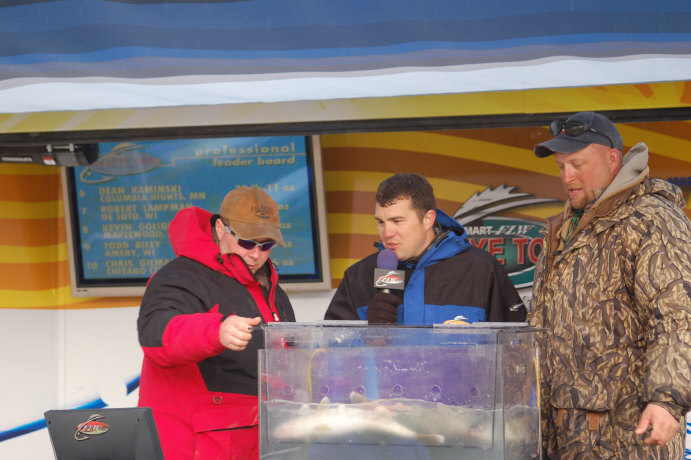 0587C166-4DCF-403F-801E-7D468ED93166