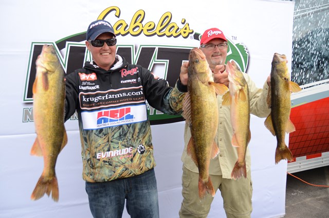 0594A7AB-DA3C-497C-A85B-FE7BE2C2FBCE