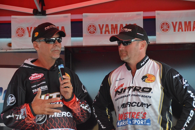 05D15F83-FF94-48B4-9148-4011D86E1B8D