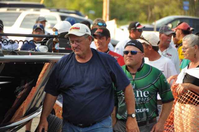 05FD43E8-EB41-4EB9-B879-60D4B2033E51