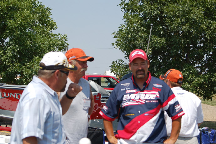 06033CE8-5B15-4DA4-8D35-BBFE668BCF0A