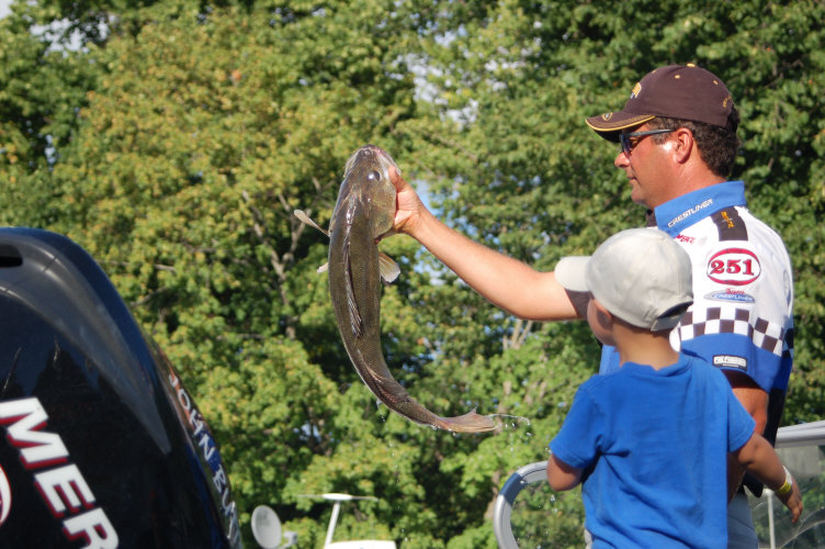 063215C1-95DE-4B75-8F6C-3CFFFC71D8C1