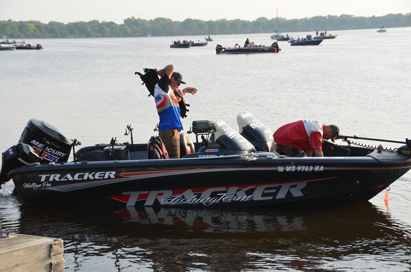 0641C719-D54B-4572-B344-81B386FED76B