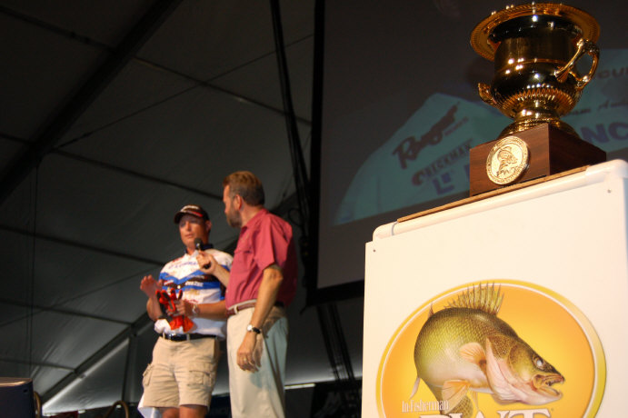 0649931A-E8CF-4765-8E2C-726396FF79B9