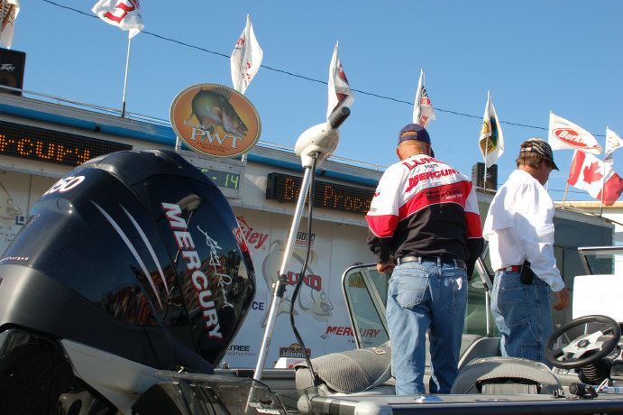 066E1808-8DE0-4D7C-BB11-105205E95B39