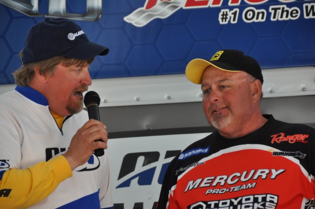 06C8BC3F-5AD5-402C-9BB3-6C850BAC20FB