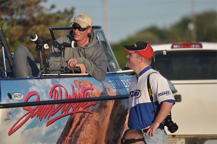 06DF557A-1E1E-4706-B5C1-8E566081FE7F