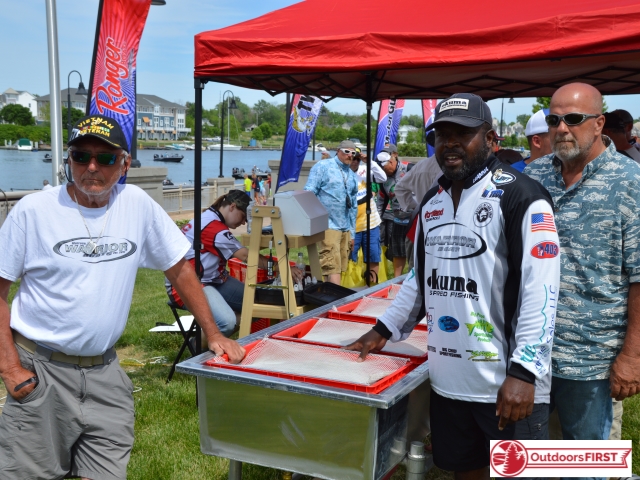 06FD331D-73CE-46D4-B5A4-1A294041BD7A