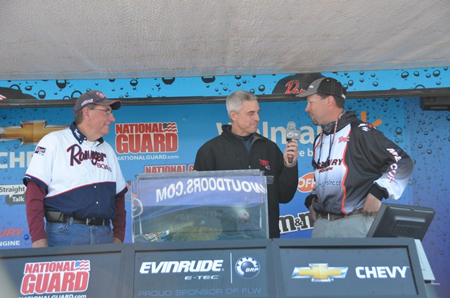 07130F88-8115-45CD-853E-0CBC3AA67C46