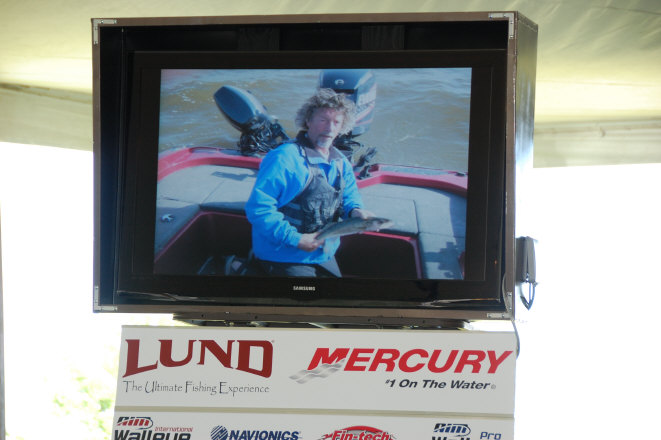 073A676C-E43D-446E-925E-9EAC086DC7C9