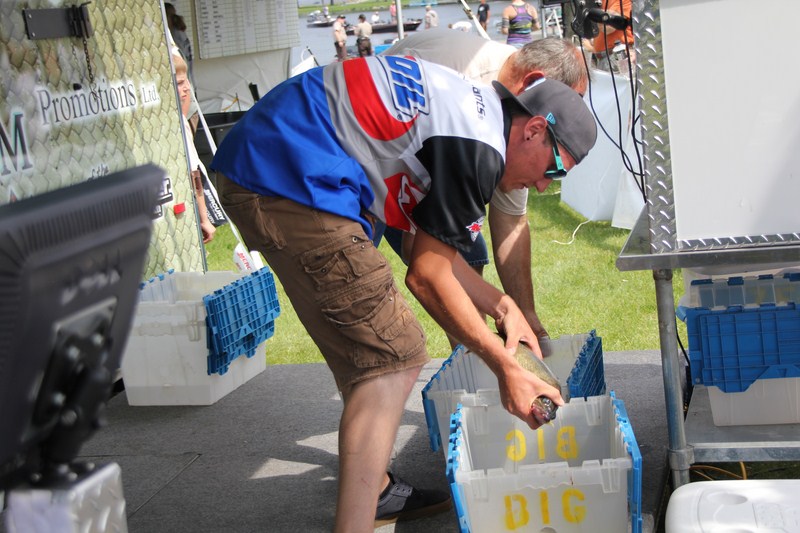 078115D6-7CD2-418C-B107-FA0A604BCC45