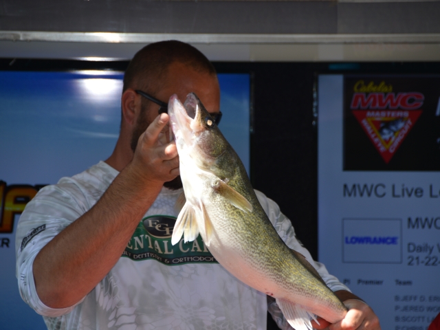 079351B5-5589-4F7A-8E3E-629AD7A66BC7