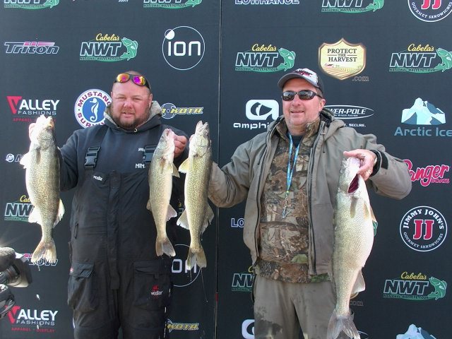 07D589D6-0B0B-4B3C-A763-8A8F20048435