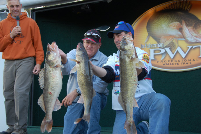 07E963DB-27BA-43CD-997F-9A4B7F644015