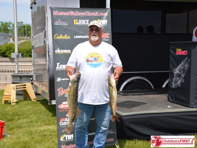 0803D130-CCF5-4330-A6B7-DB87D995AC0C