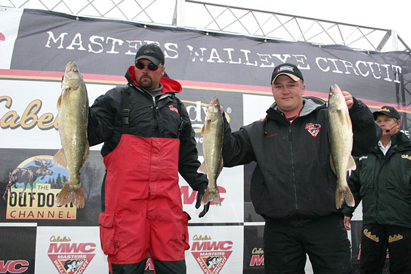 0842C998-FE0E-4467-BA82-096606F21C23