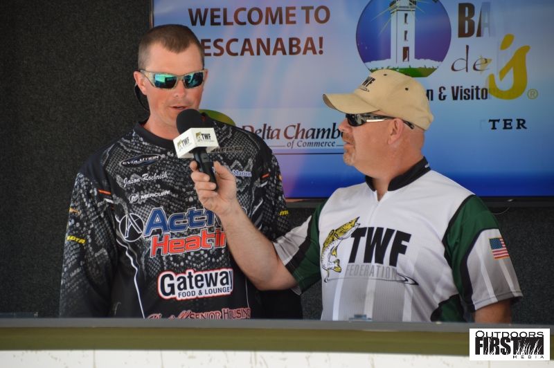 084C84B5-14FD-49E3-B0D6-98CBA0DB0027