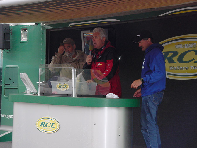 086A5F8B-E968-4AE5-9185-51621B7AC551