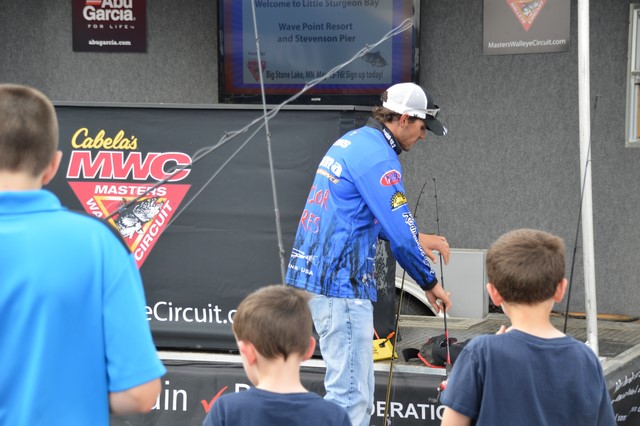 0883923B-5D31-4EC9-BE95-285B3654B6C8