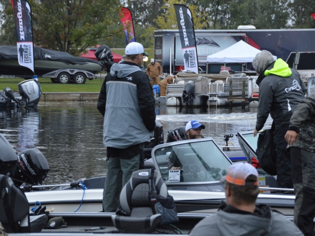 08A032C1-89AB-4D4C-9122-6C1E7C01DCFF