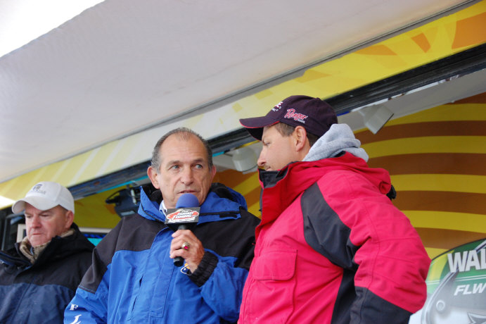 08B57BF1-BF2C-437B-8A06-2A0479D1A8E6