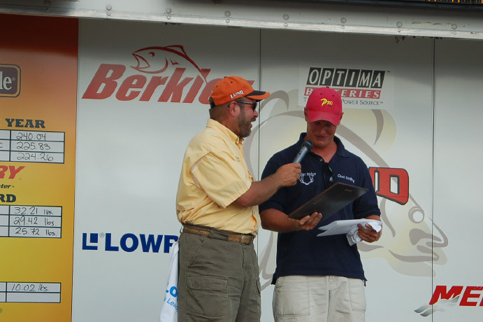 08CF5575-9988-4A73-90FA-94ED45BAA7ED