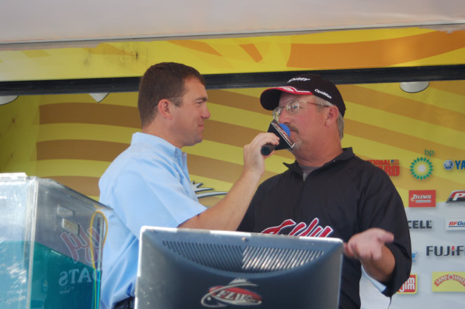 091533B0-E35C-4997-ABB3-823757F53AAF