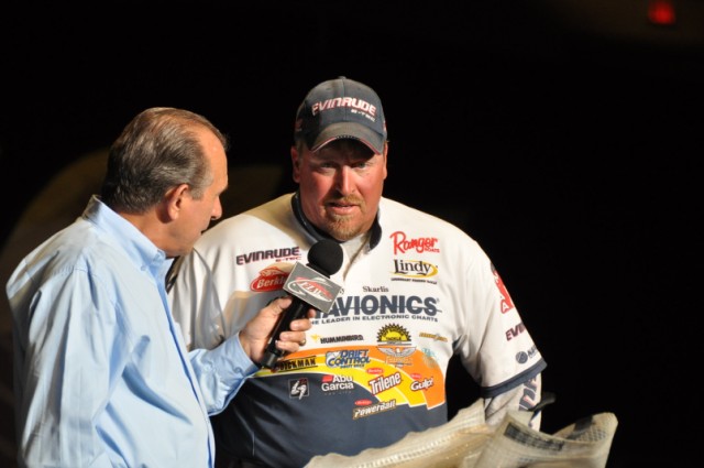 091DB9FA-4B2B-4754-9EBF-18F68F571A0E