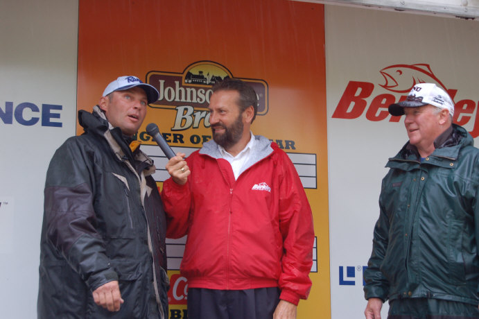 092D525F-3045-4037-9CE0-B7020C2AA227