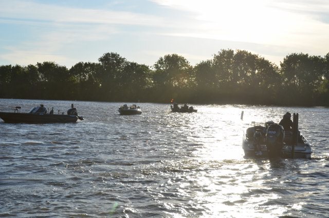 09300BA3-0C18-46F9-94F0-9418AB98B855