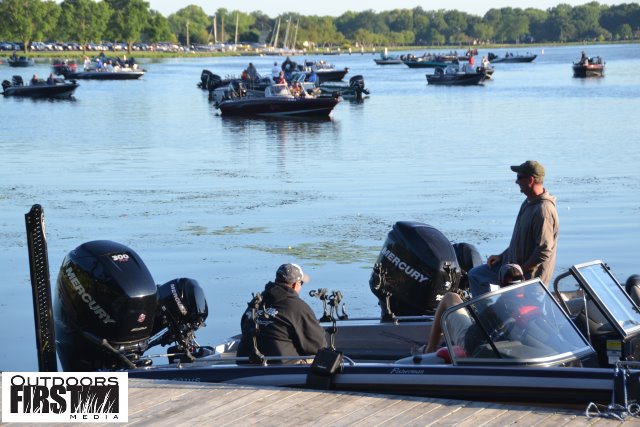 09840F15-AFBF-4479-AF2B-7531D957FA1A