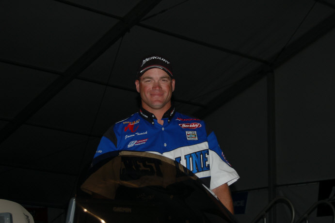 098FCE4F-4517-4B5C-90B2-F83853D740D5