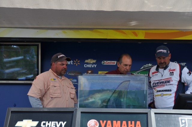 09A0A4FF-4756-45F8-82F3-DDFD06B86546