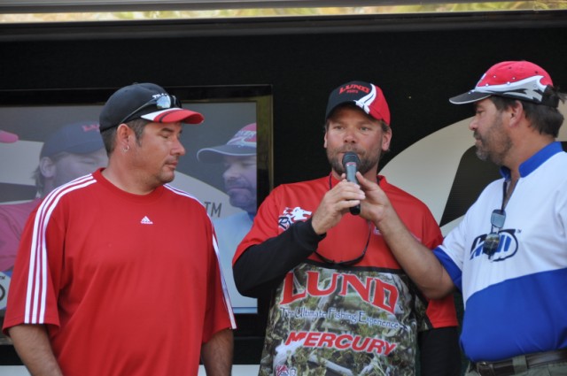 09A95831-8B40-4D02-AB62-6CA02EF7C7BD