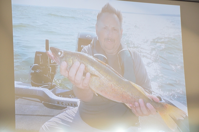 09E79085-A88A-4F37-815C-F5FB1D0C4DEB