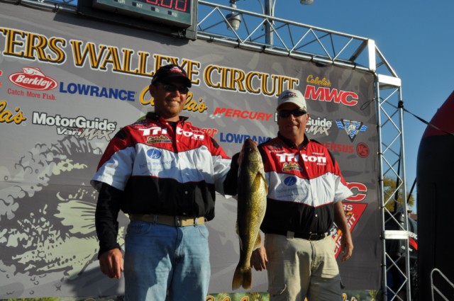 09EA2D54-BCD6-430E-B024-3A908FF52EF8