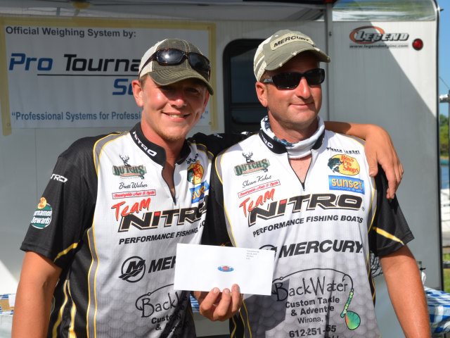 0A05EDD4-08C2-4C26-B898-BA96EE9521EF