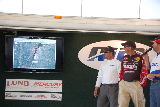 0A12D78C-7D37-426A-BDEB-656F92EE4321