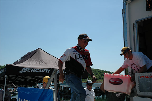 0A3E7EAB-0E63-4752-A1DB-69DF4501D475