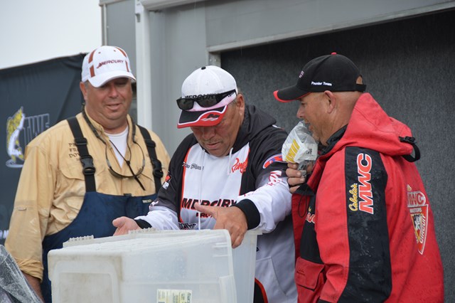 0A72F0C9-A2DB-4669-9024-518C2CED8B5E