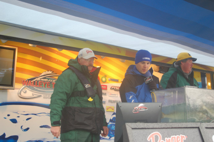 0A74A209-15AE-449B-9C04-8F44B4AEC39C