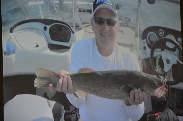 0A8AE41B-8A1C-407D-9D77-8E9FC7D378D2