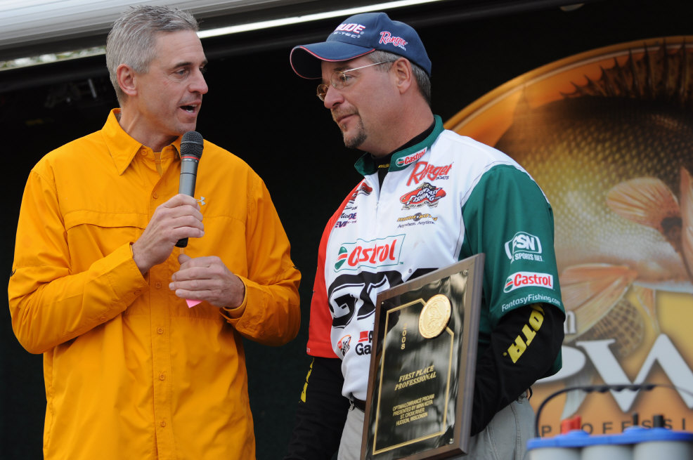 0AC75B15-1ABC-4E9E-BE36-B8798DD43CBC