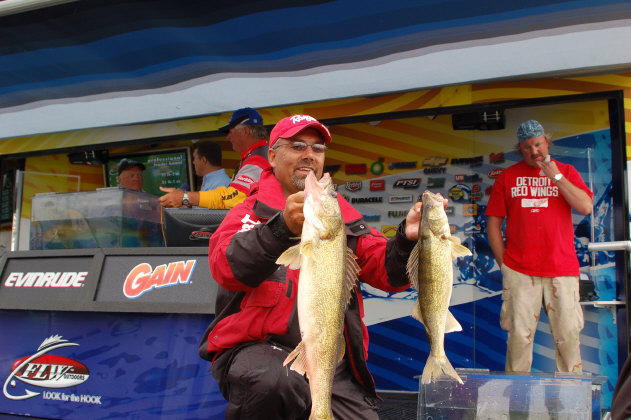 0AD89A54-A2D9-4813-8B23-660196D9ECE7