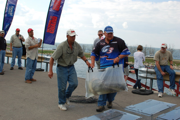 0B0A2649-2558-4F67-BEC4-AD2BF5BED3A3