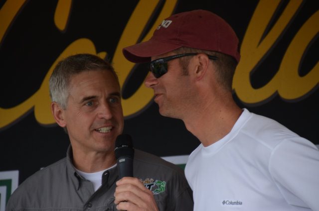 0B24B916-16A9-4CF6-B7D2-DFD0C7F1D889