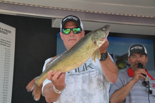 0B2CFE14-BFCA-433A-94FF-401286762425